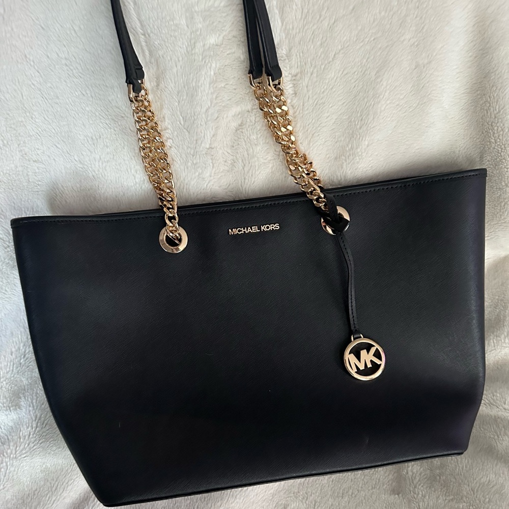 Michael Kors Hand Bag